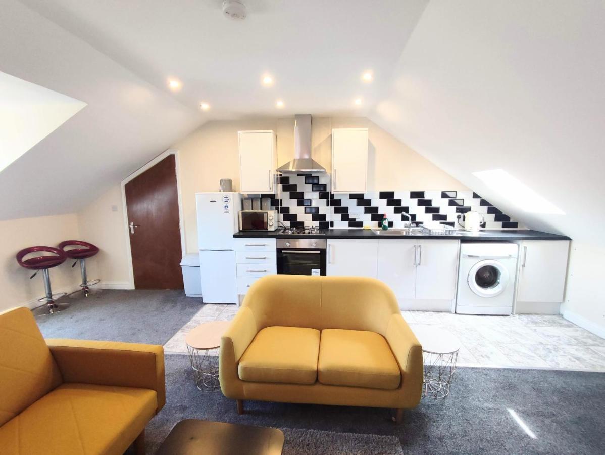 Crystal Suite 4 - Private Parking - Metro North Shields Exterior foto
